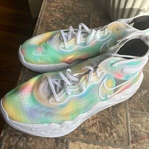 Nike Air Zoom G.T. Run Tie Dye Multicolor Basketball Shoes Mens Sz 12.5